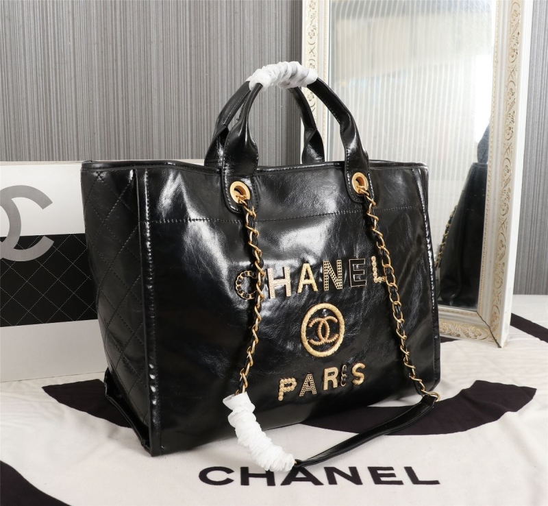 Ch**el shopping bags